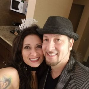 Meet your Posher, Dana